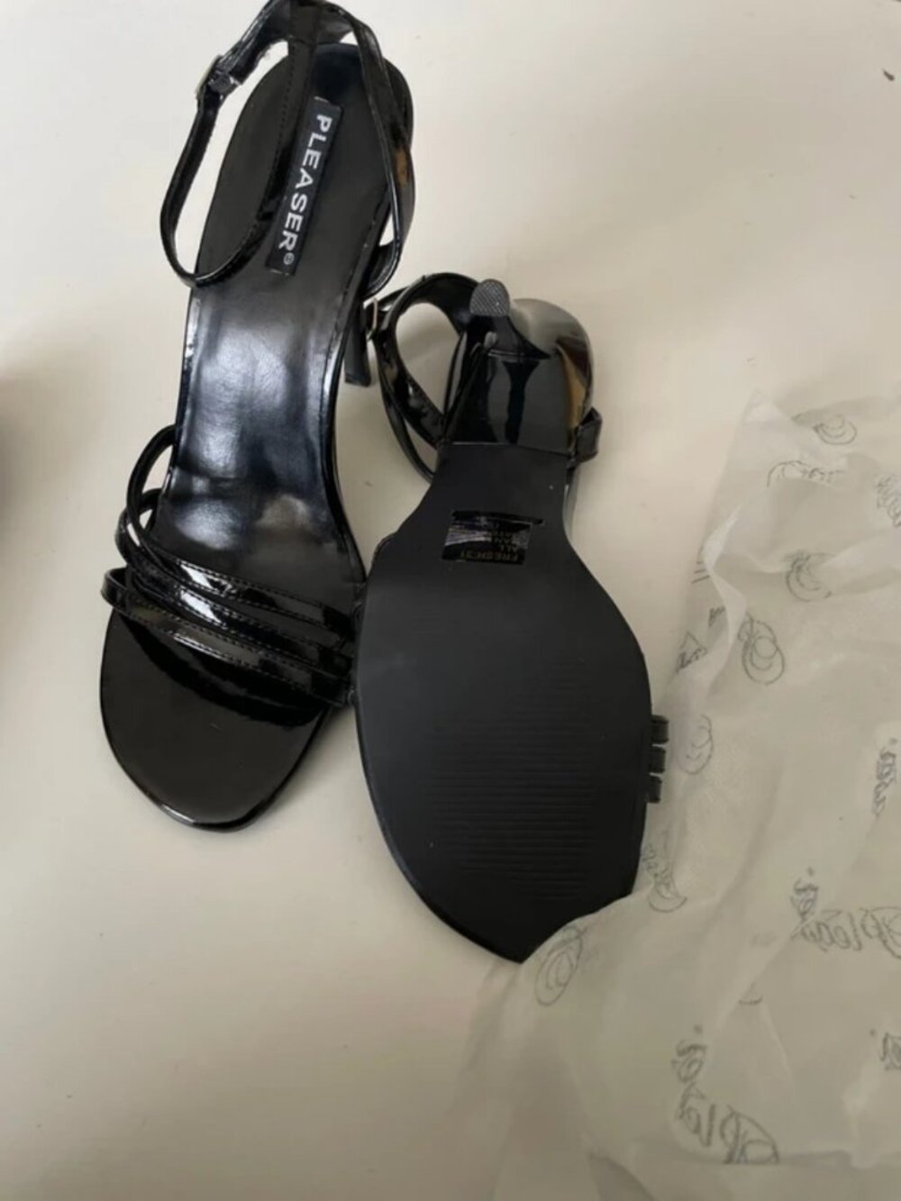 High heels - Picture 4 of 4